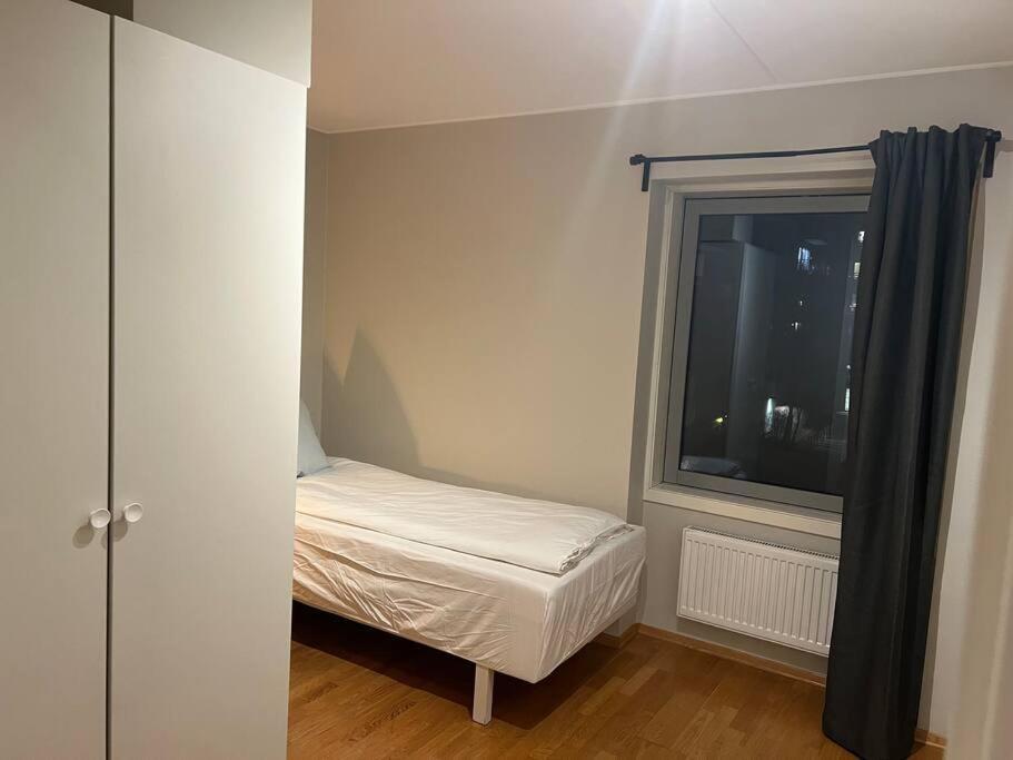 4-Bedroom-Apt For 7/Oslo Central ภายนอก รูปภาพ